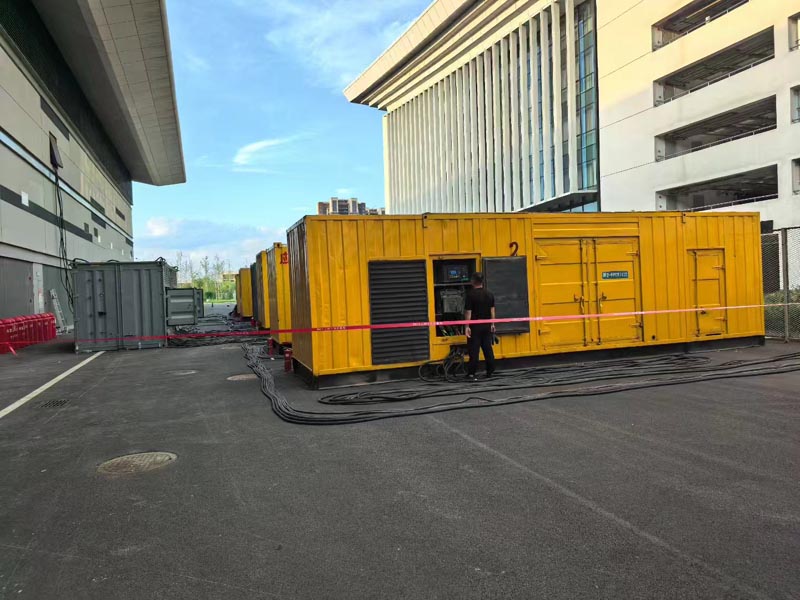 阿瓦提柴油发电机冬季保养注意事项?