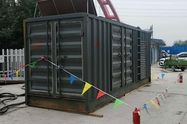 阿瓦提发电机租赁空气滤清器多久更换一次?